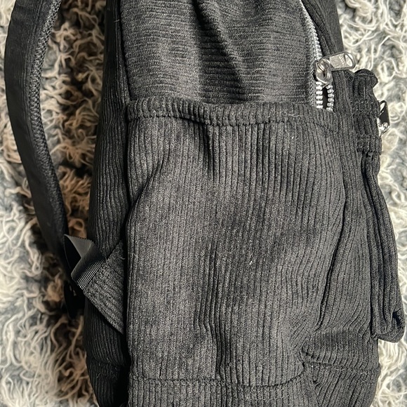 Backpack ❤️❤️❤️ - Picture 3 of 5
